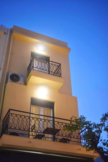 City Pearl Dntwn Apts Heraklion  ภายนอก รูปภาพ